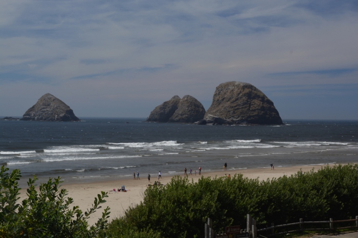 the three arch rocks in oceanside